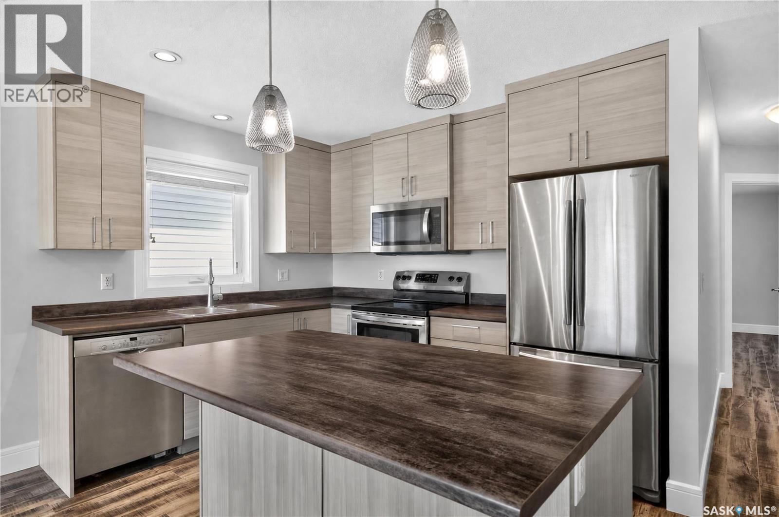 278 Wyant Lane, Saskatoon, Saskatchewan  S7W 0L3 - Photo 4 - SK047336
