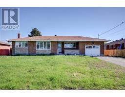 9 Maple, Capreol, Ontario