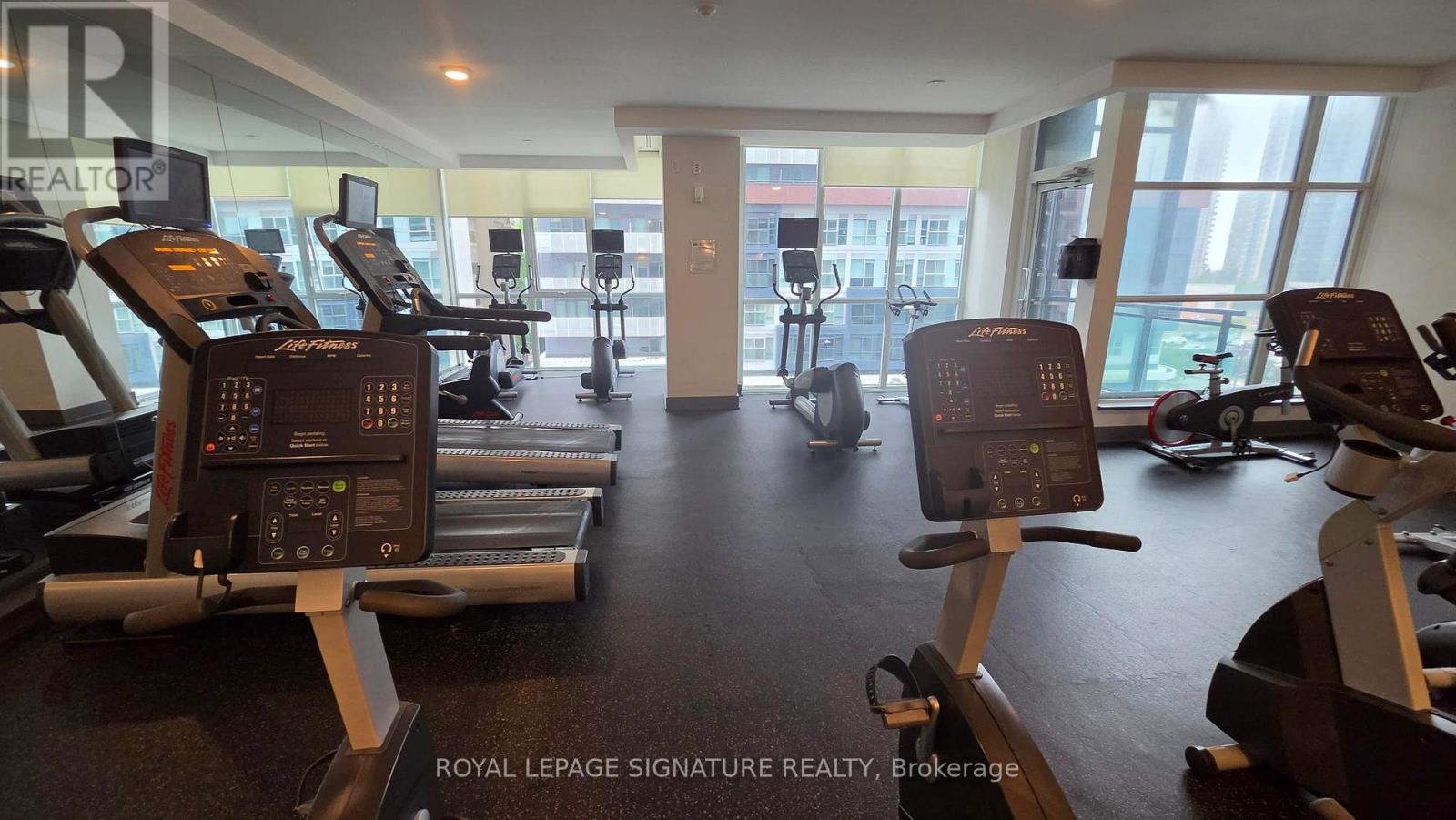 3604 - 4070 Confederation Parkway, Mississauga, Ontario  L5B 0E9 - Photo 29 - W13743590