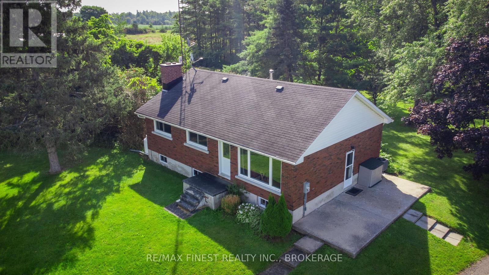 513 County Road 2, Front Of Leeds & Seeleys Bay, Ontario  K7G 2V4 - Photo 5 - X13730432
