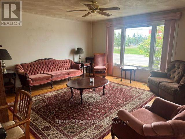 205 Jubilee Avenue W, Timmins, Ontario  P4N 4N1 - Photo 2 - T13744538