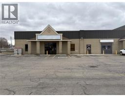 300 LACROIX STREET Unit# A-1B, Chatham, Ontario