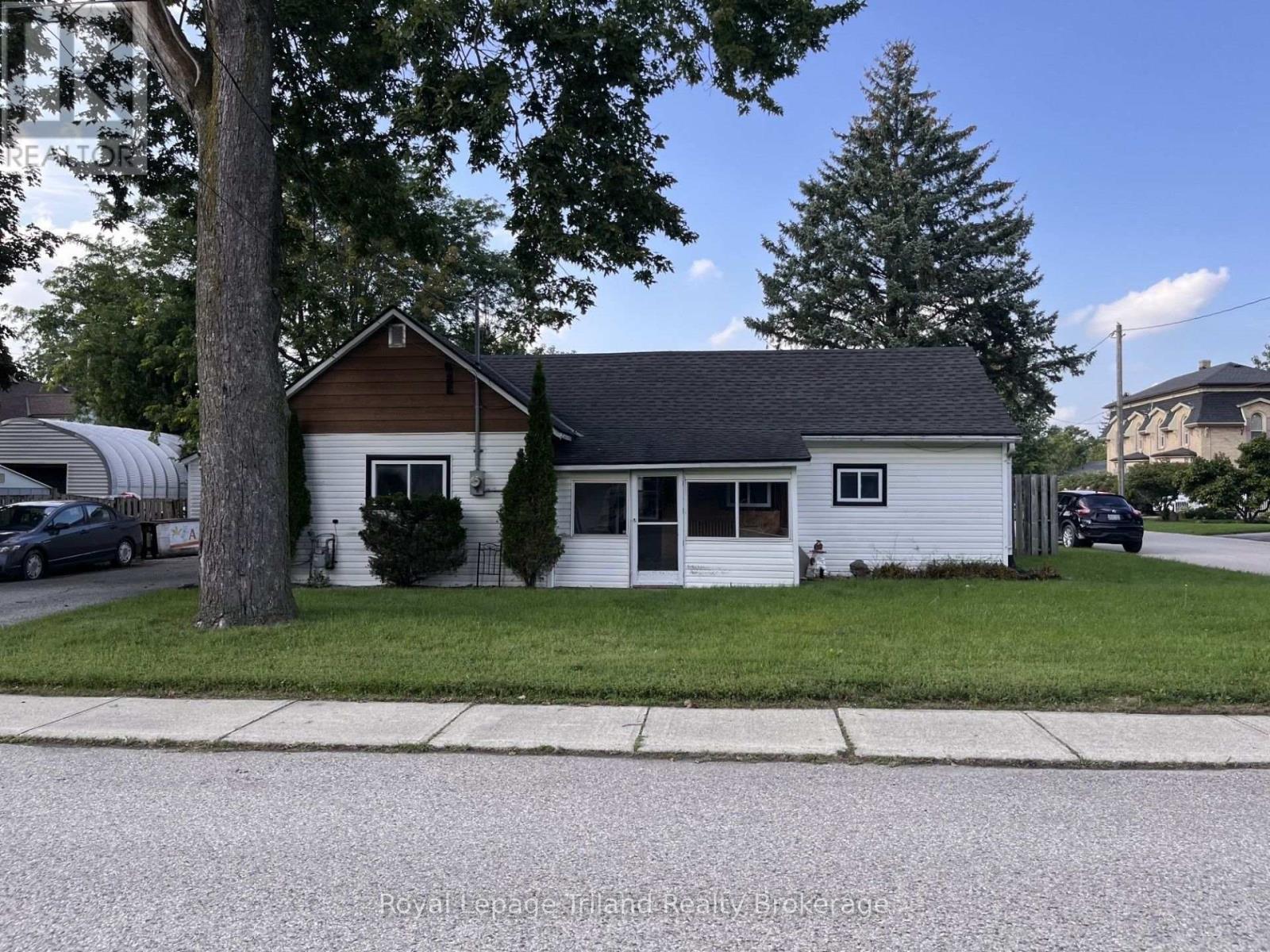 1 Northcourt Street E, Norwich, Ontario  N0J 1P0 - Photo 1 - X13744390