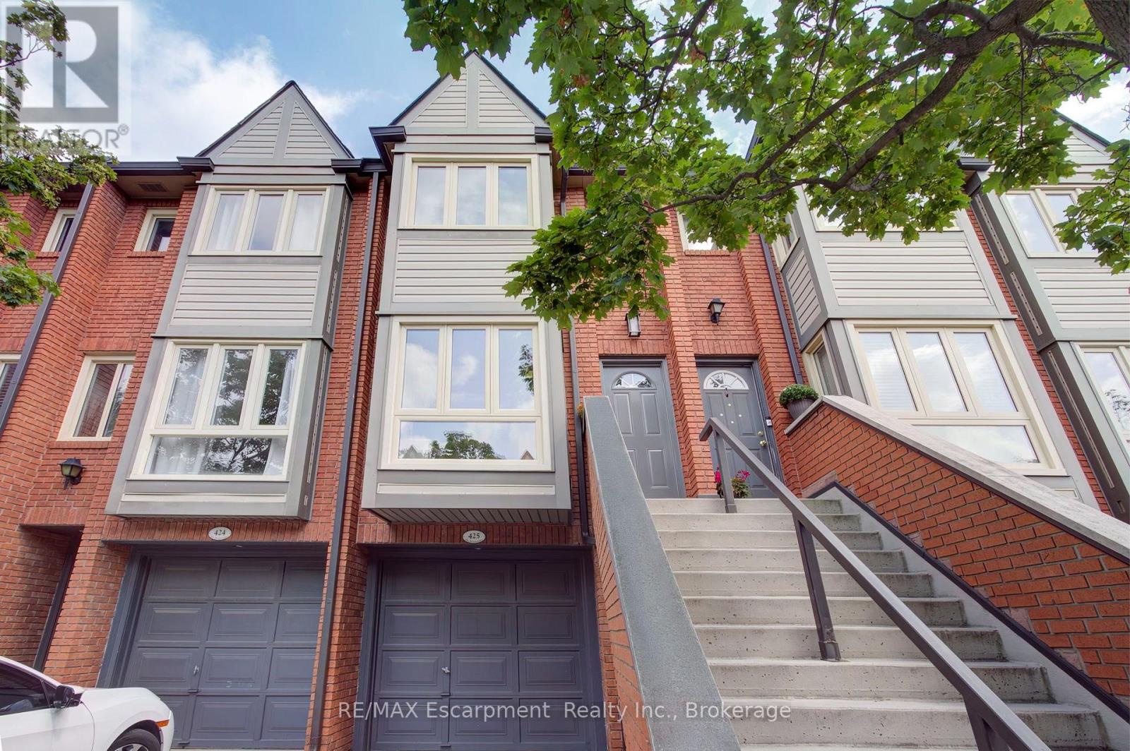 425 - 895 MAPLE AVENUE, Burlington, Ontario