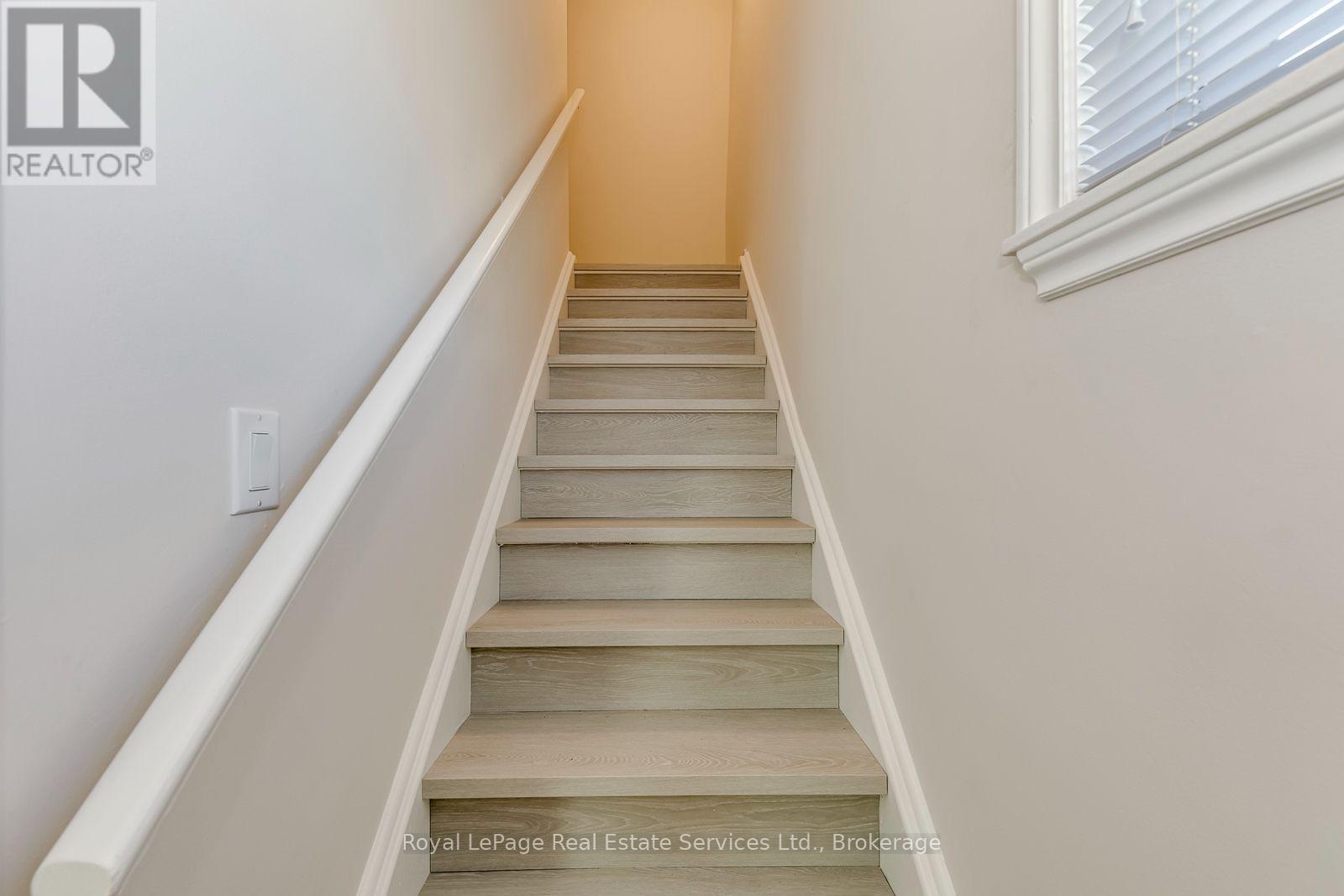 21 Centre Street S, Brampton, Ontario  L6W 2X7 - Photo 13 - W13744564