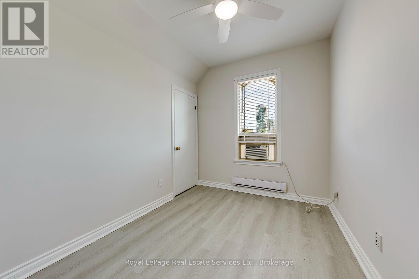 21 Centre Street S, Brampton, Ontario  L6W 2X7 - Photo 16 - W13744564