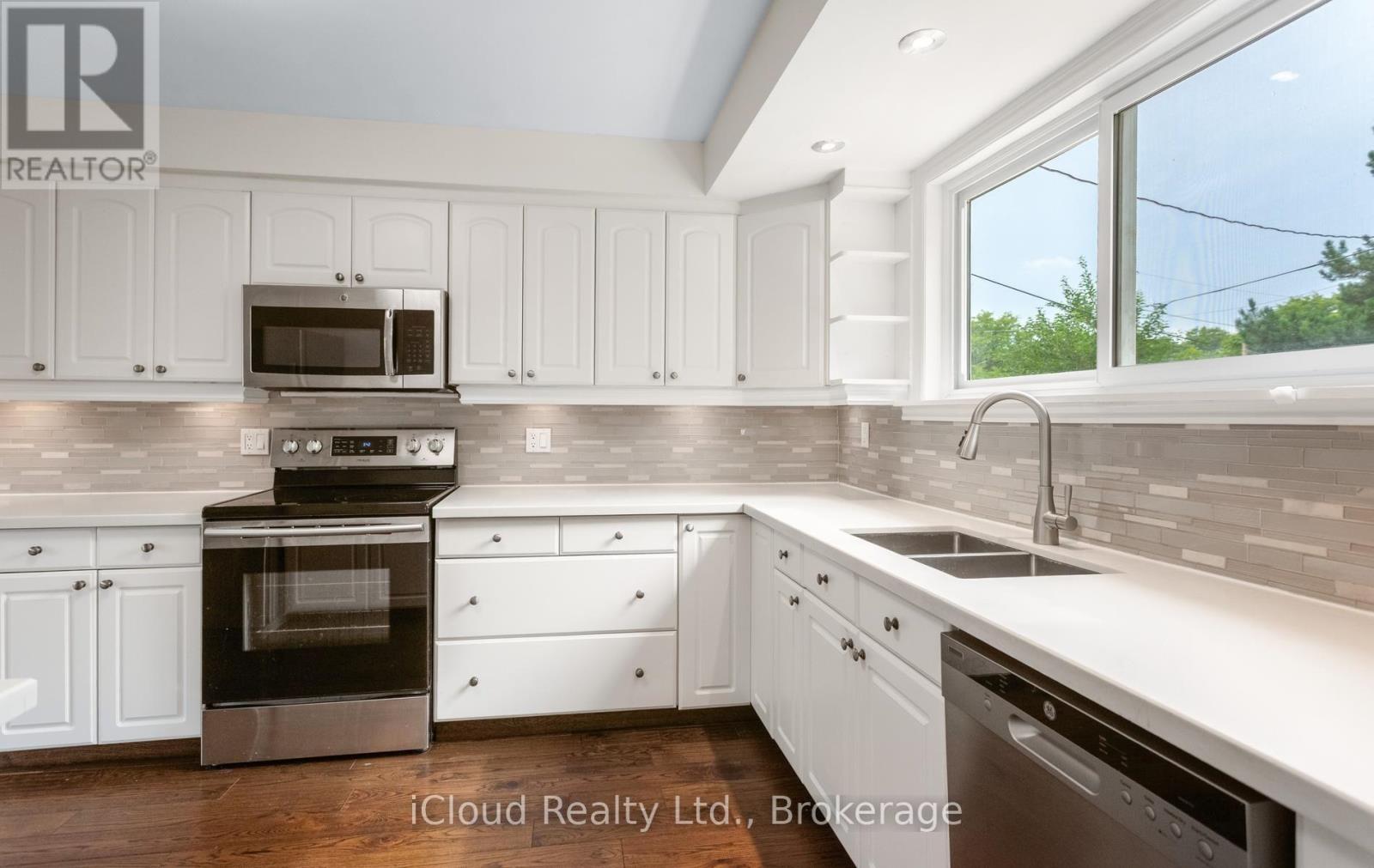 588 Walkers Line, Burlington, Ontario  L7N 2E5 - Photo 19 - W13742802