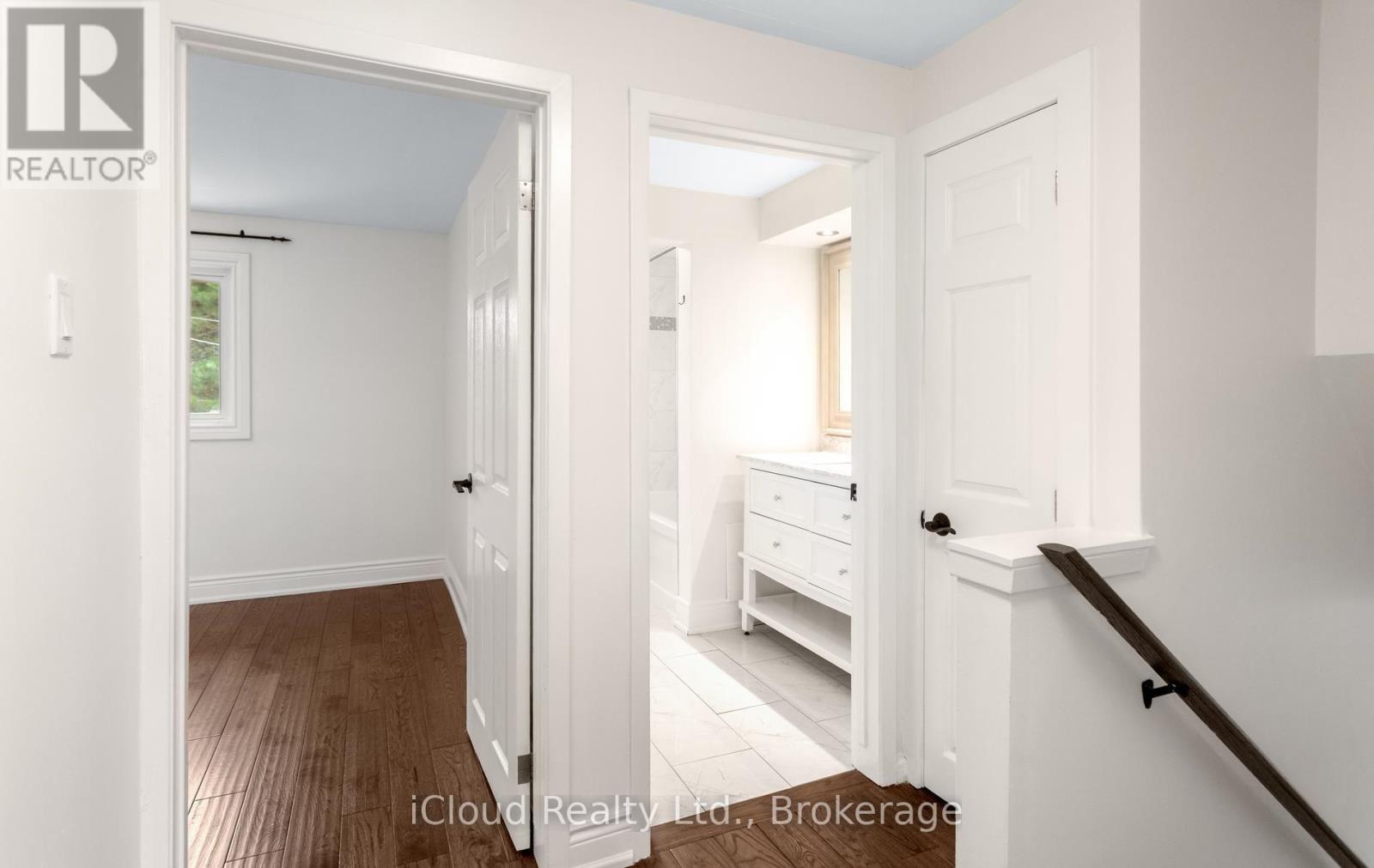 588 Walkers Line, Burlington, Ontario  L7N 2E5 - Photo 22 - W13742802