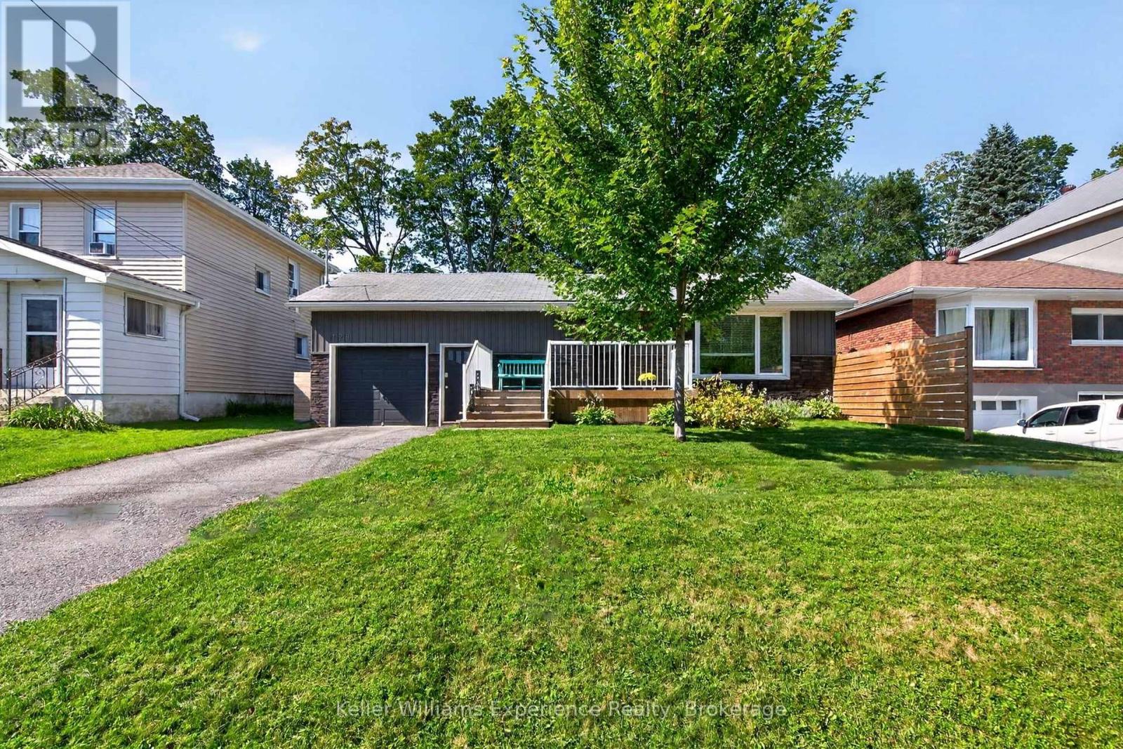 128 NINTH STREET, Midland, Ontario