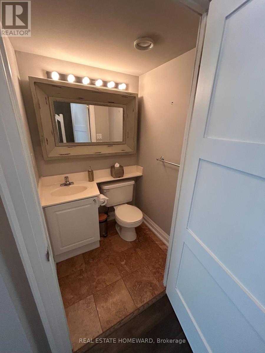 240 - 139 Merton Street, Toronto, Ontario  M4S 3G7 - Photo 12 - C13744340