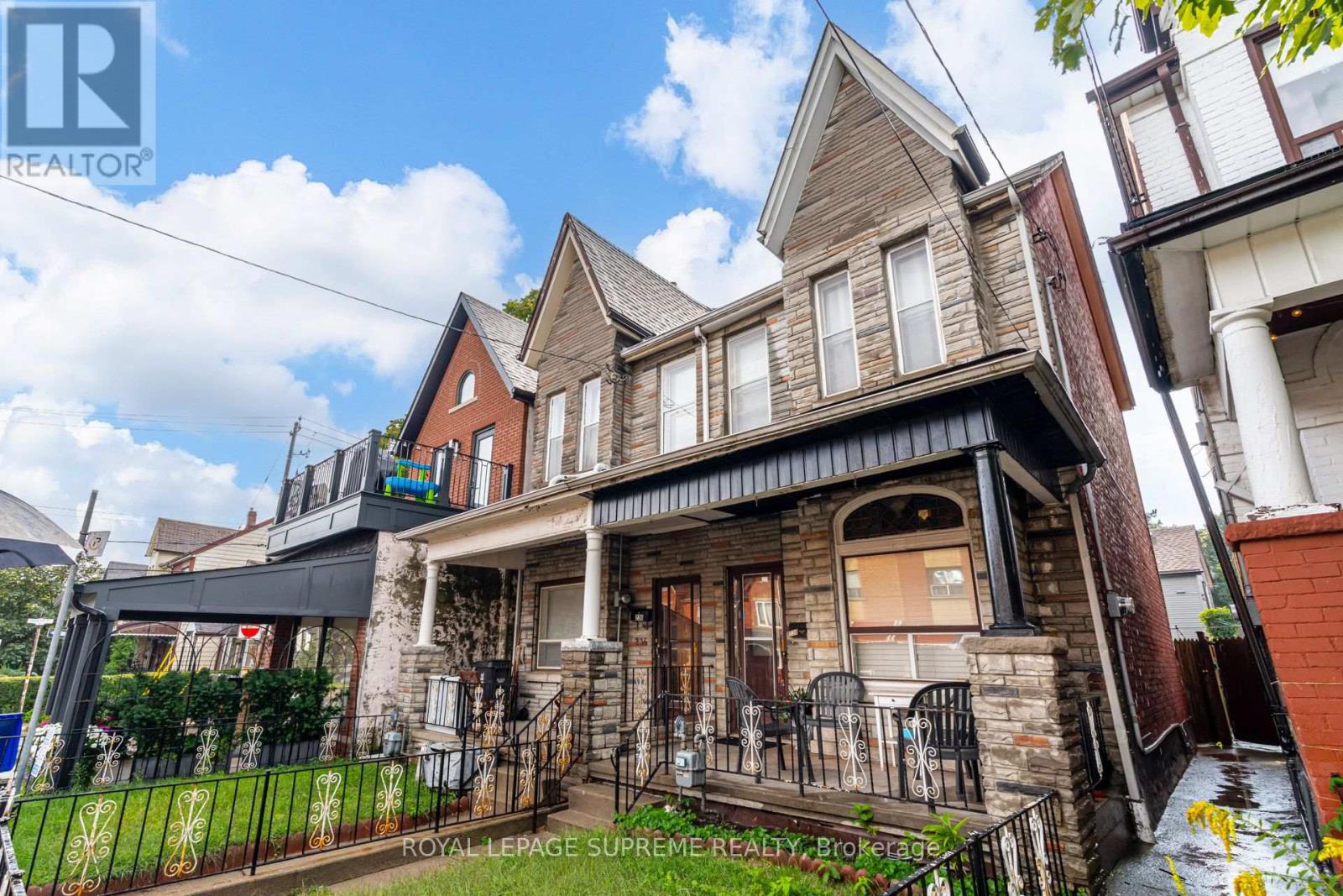 238 Brock Avenue, Toronto, Ontario  M6K 2M2 - Photo 1 - C13744362