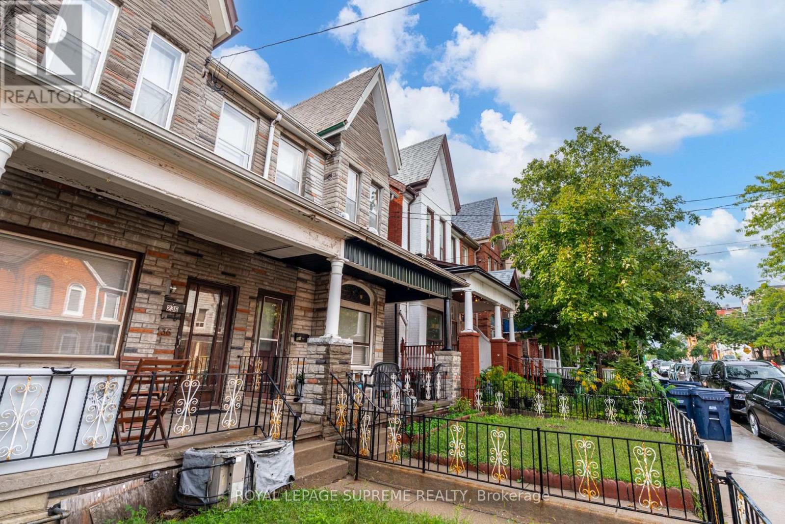 238 Brock Avenue, Toronto, Ontario  M6K 2M2 - Photo 2 - C13744362