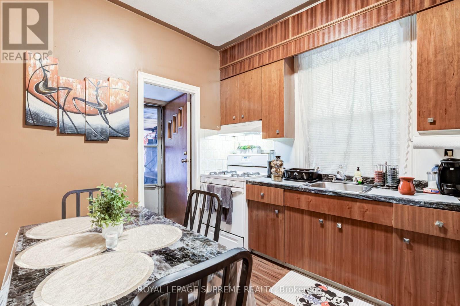 238 Brock Avenue, Toronto, Ontario  M6K 2M2 - Photo 22 - C13744362