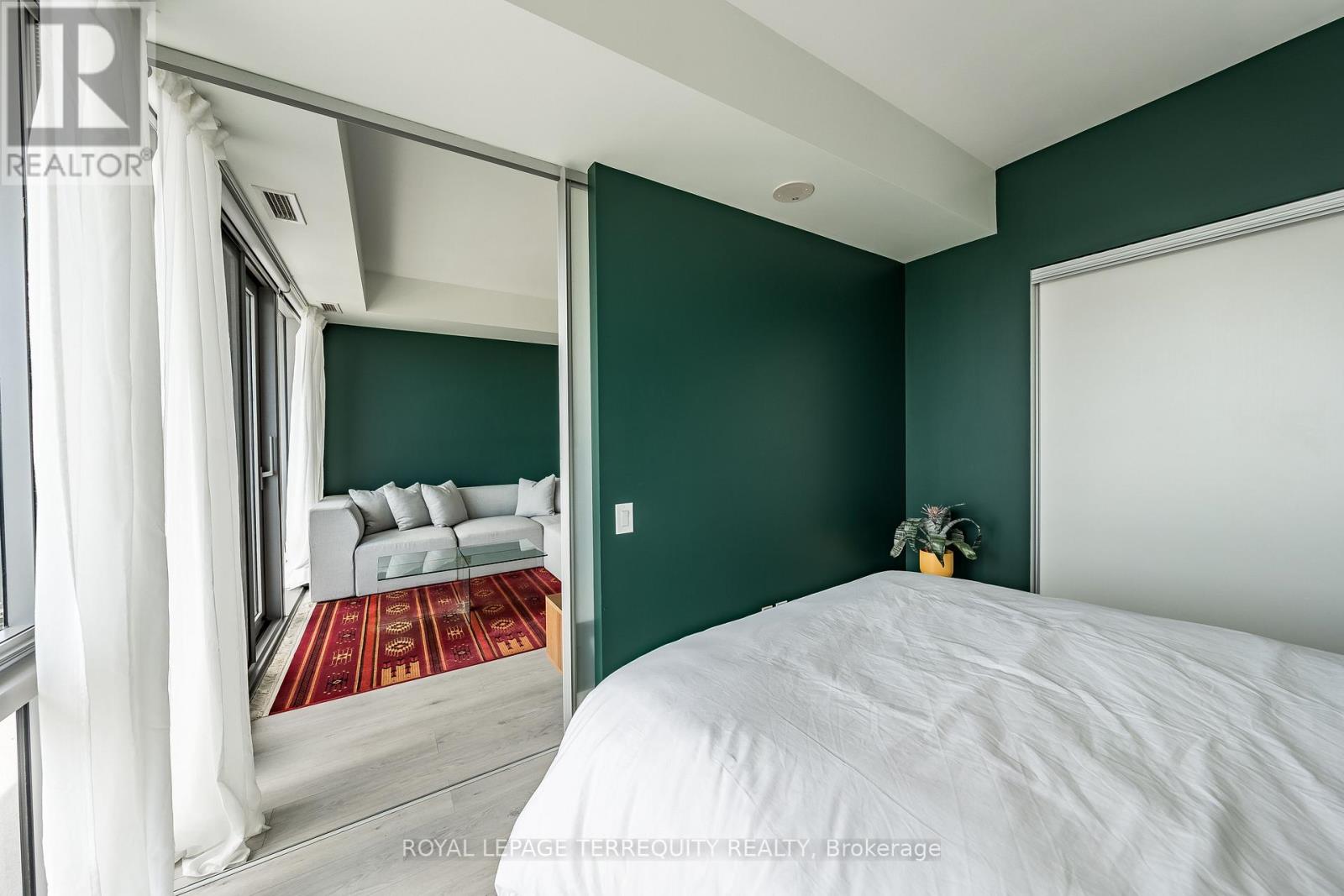 2107 - 70 Distillery Lane, Toronto, Ontario  M5A 0E3 - Photo 13 - C13744378