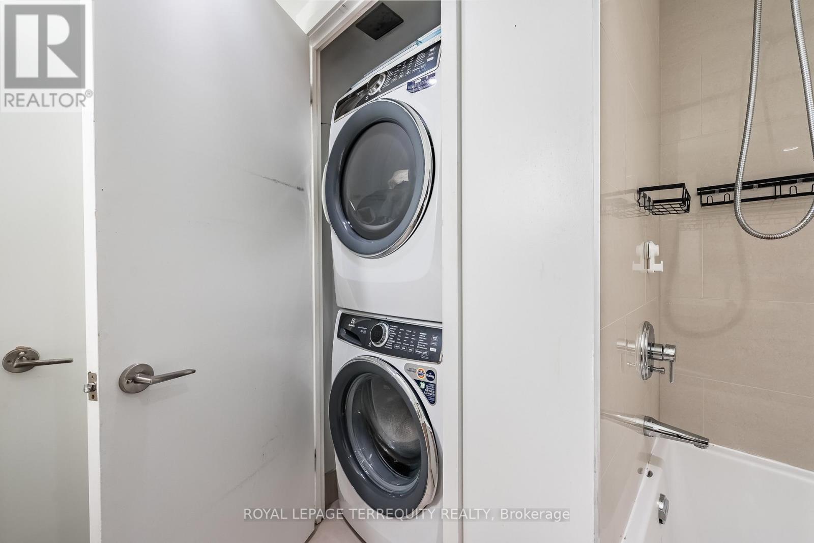 2107 - 70 Distillery Lane, Toronto, Ontario  M5A 0E3 - Photo 17 - C13744378