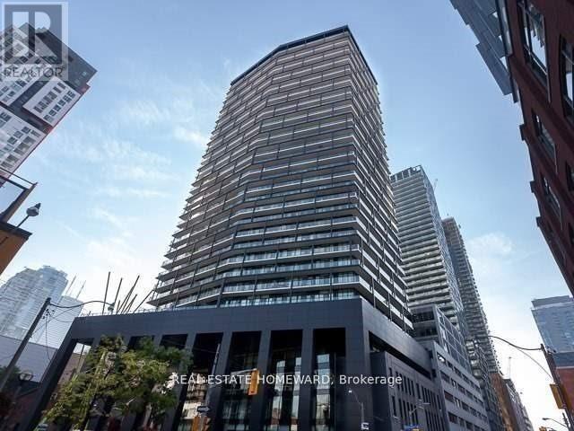 1901 - 125 Peter Street, Toronto, Ontario  M5V 0M2 - Photo 1 - C13744422