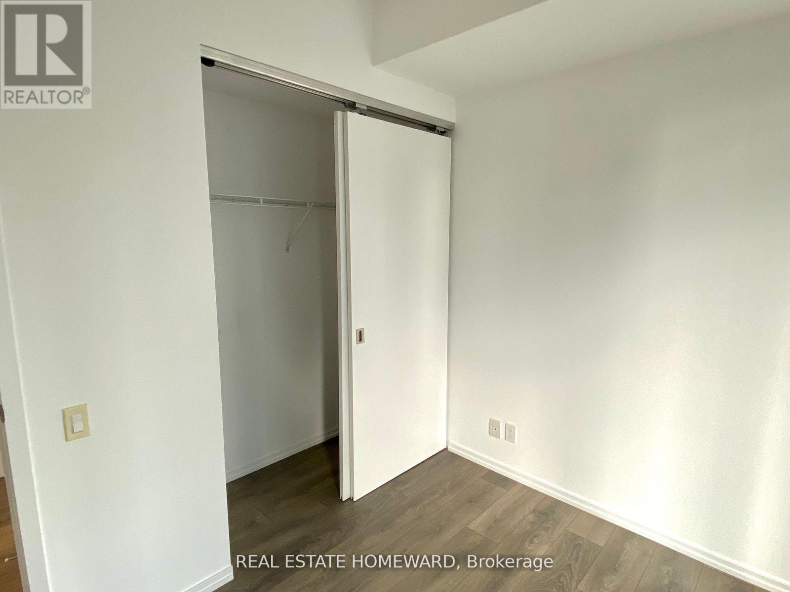 1901 - 125 Peter Street, Toronto, Ontario  M5V 0M2 - Photo 14 - C13744422