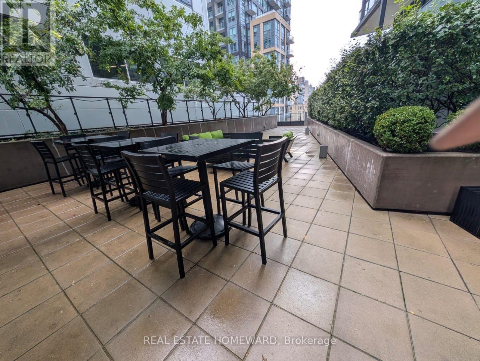 1901 - 125 Peter Street, Toronto, Ontario  M5V 0M2 - Photo 35 - C13744422