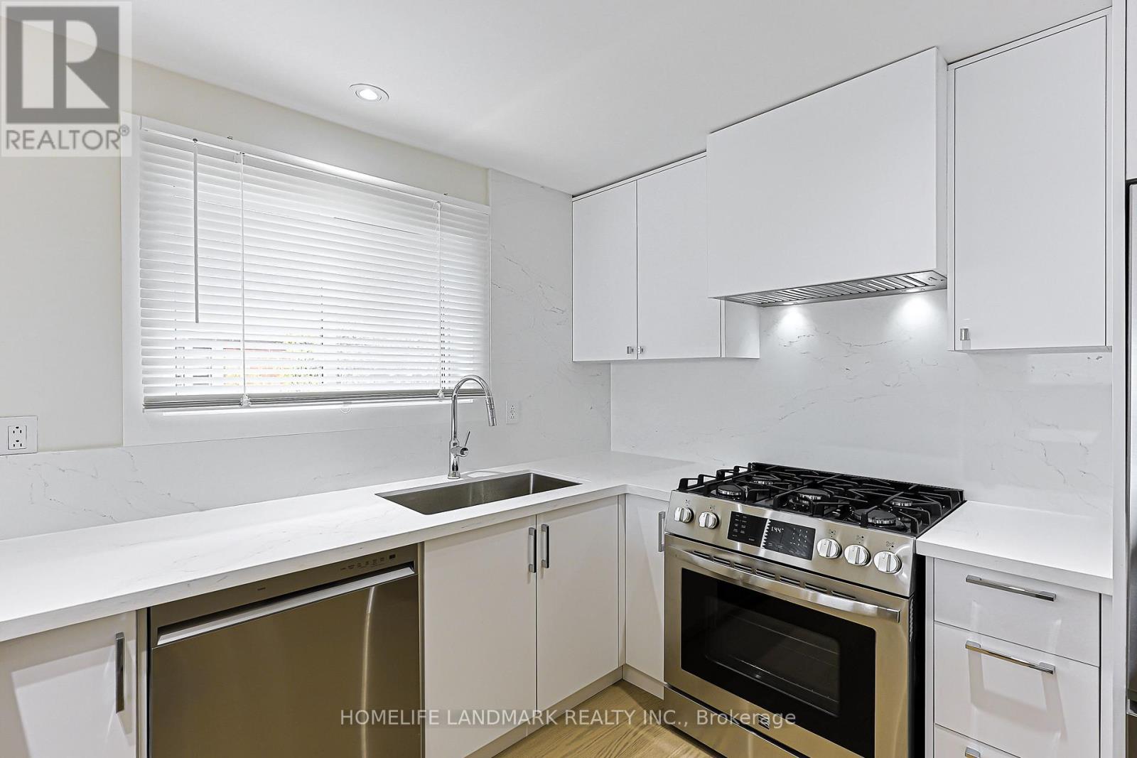 74 Navaho Drive, Toronto, Ontario  M2H 2X3 - Photo 12 - C13744520