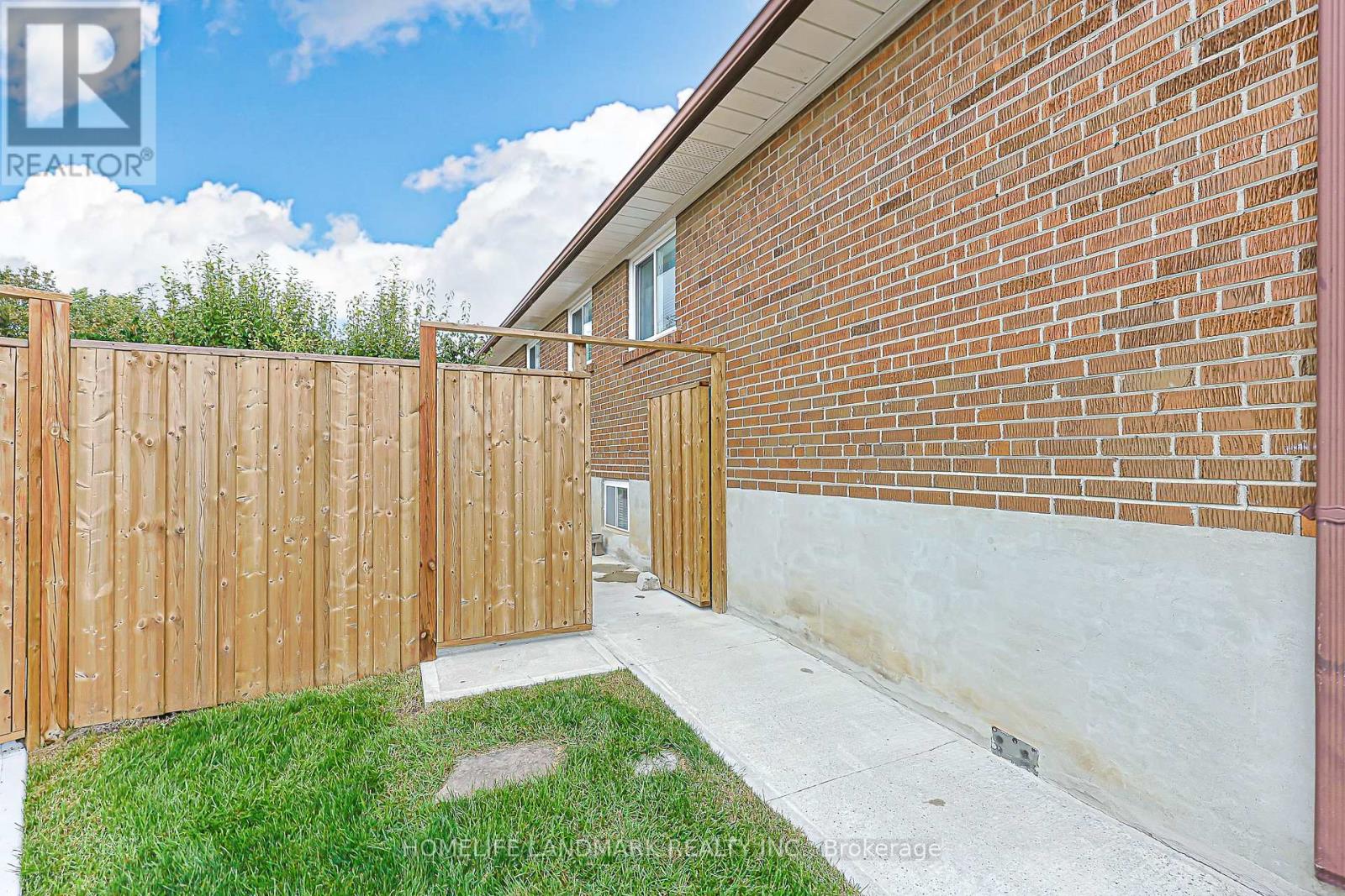 74 Navaho Drive, Toronto, Ontario  M2H 2X3 - Photo 39 - C13744520