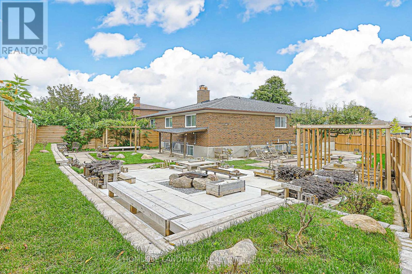 74 Navaho Drive, Toronto, Ontario  M2H 2X3 - Photo 45 - C13744520