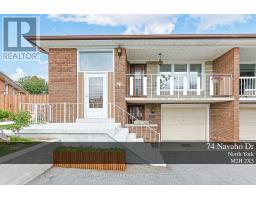 74 NAVAHO DRIVE, Toronto, Ontario