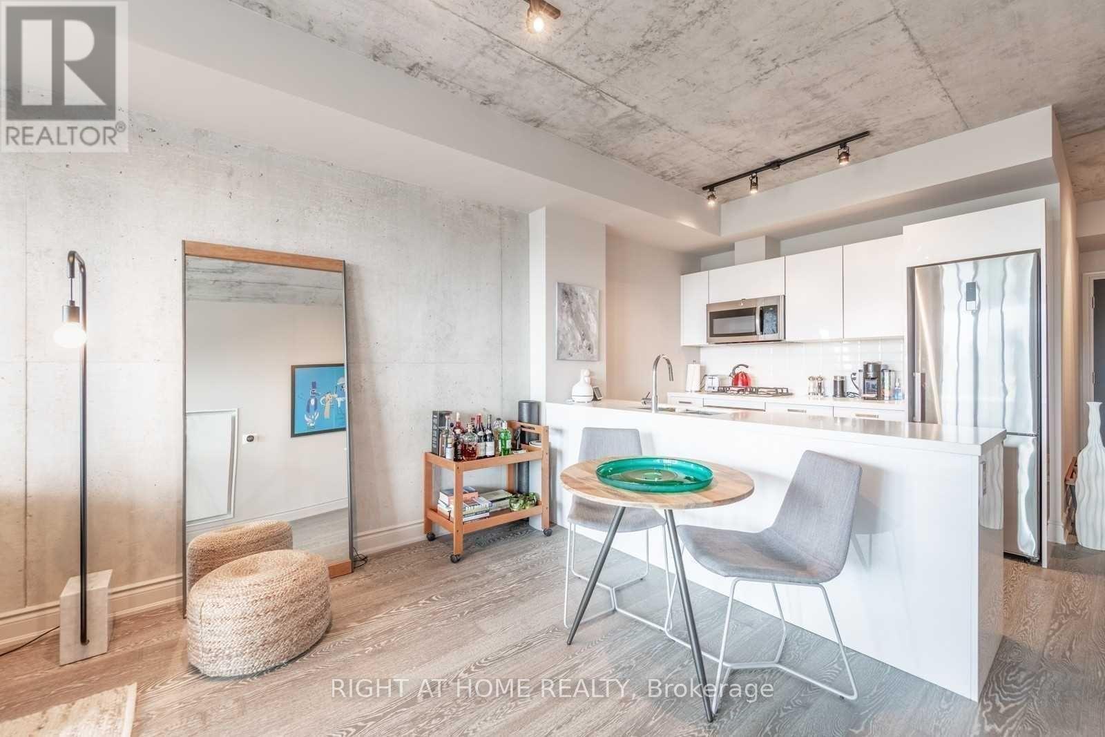 820 - 608 Richmond Street W, Toronto, Ontario  M5V 0N9 - Photo 3 - C13744522