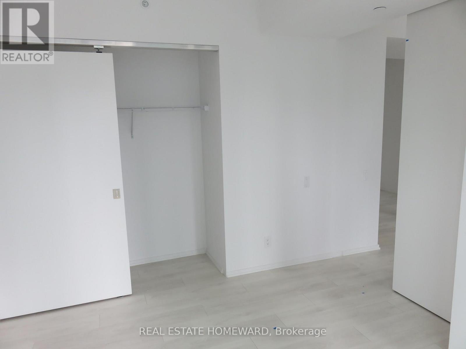 1913 - 125 Peter Street, Toronto, Ontario  M5V 0M2 - Photo 7 - C13744524