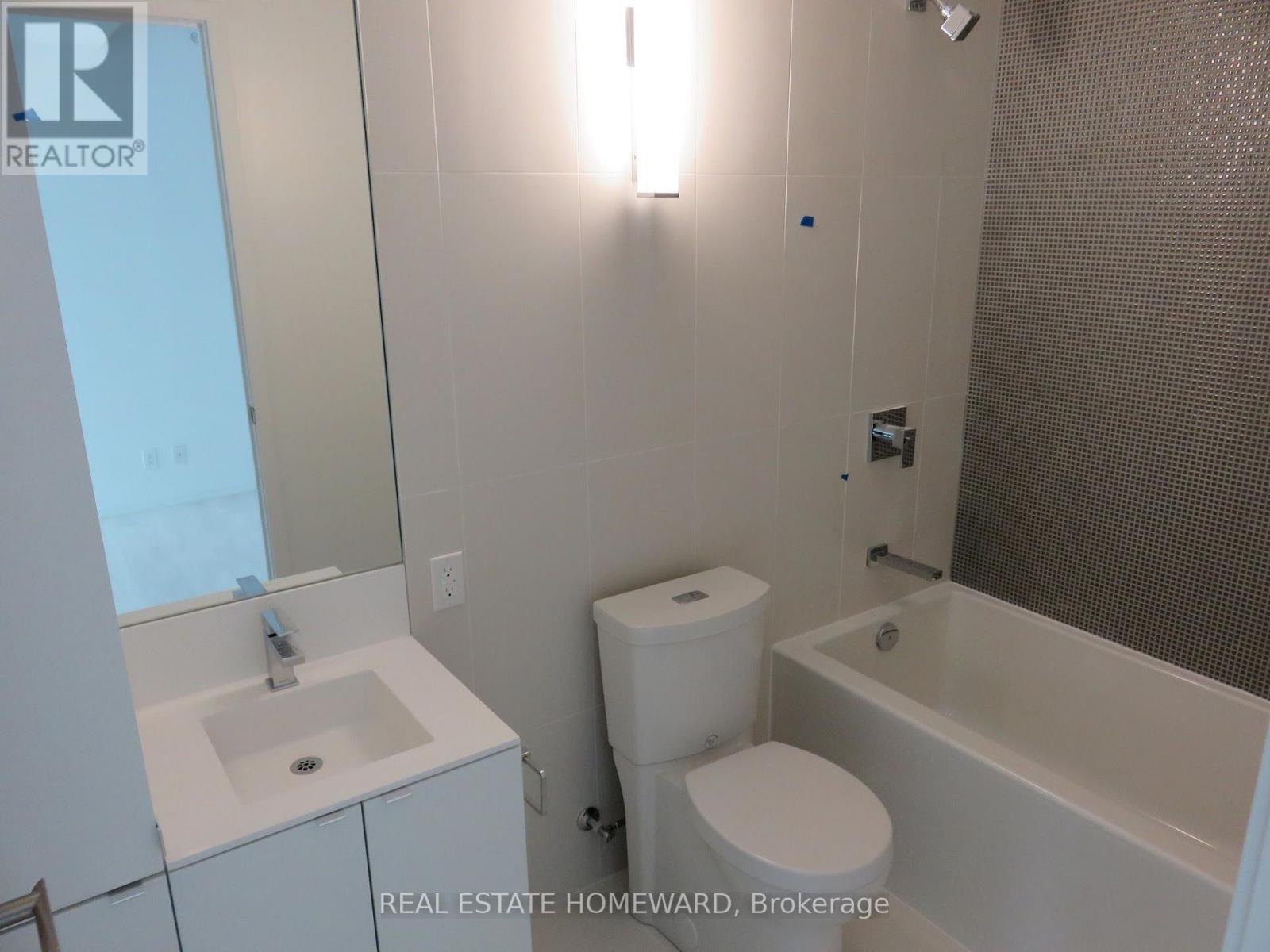 1913 - 125 Peter Street, Toronto, Ontario  M5V 0M2 - Photo 8 - C13744524