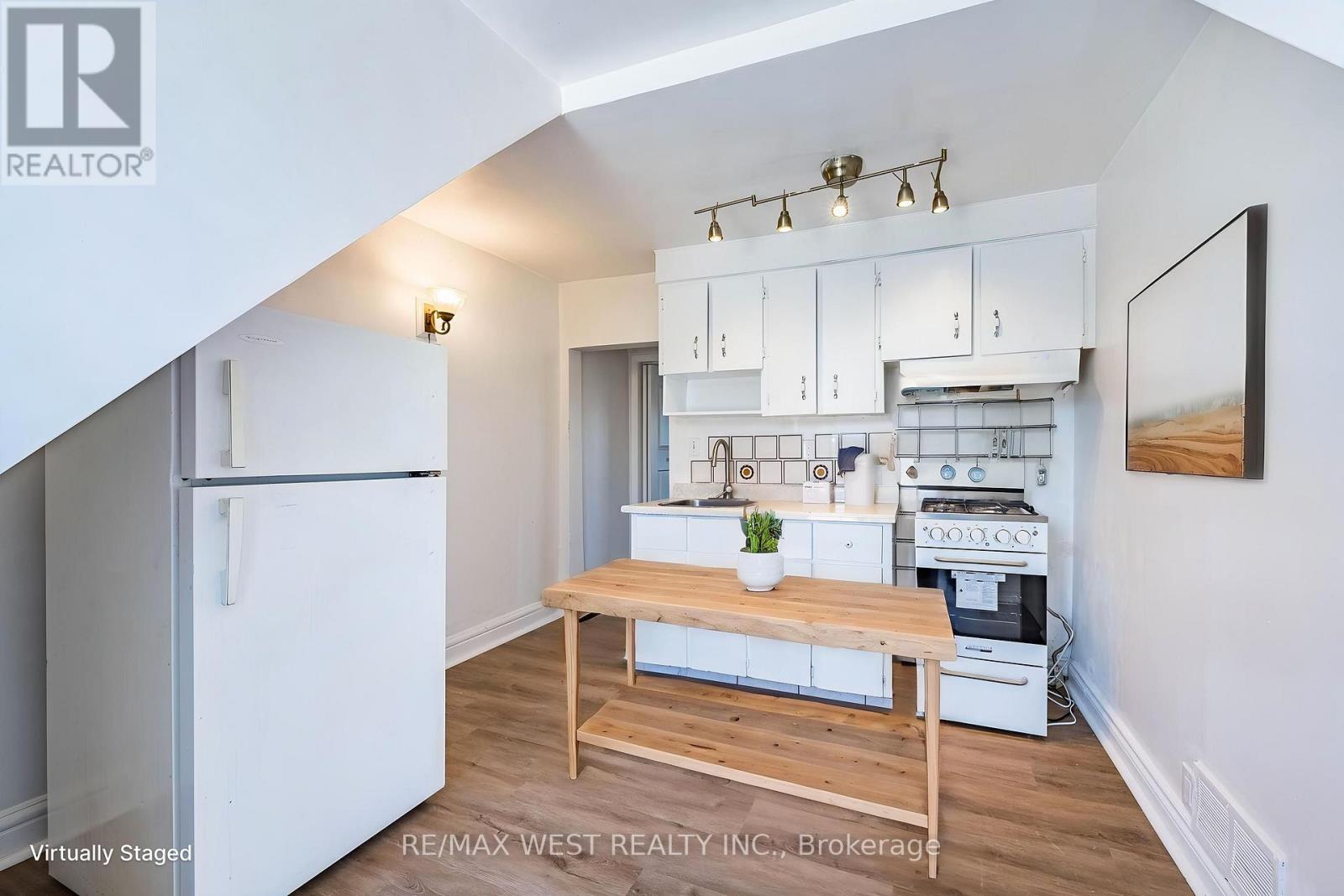 3 - 280 St Clarens Avenue, Toronto, Ontario  M6H 3W3 - Photo 17 - C13744532