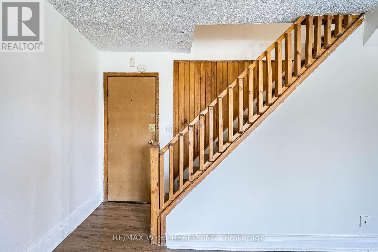 3 - 280 St Clarens Avenue, Toronto, Ontario  M6H 3W3 - Photo 8 - C13744532