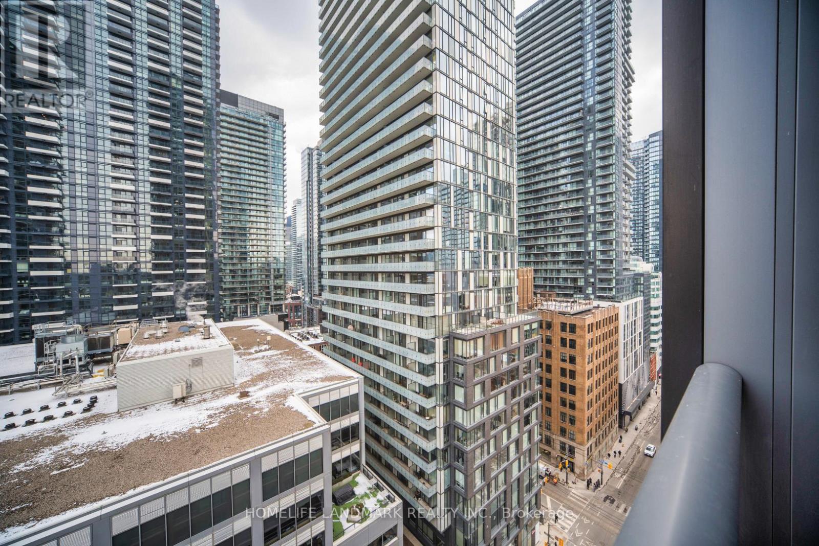 1703 - 108 Peter Street, Toronto, Ontario  M5V 0W2 - Photo 40 - C13744534
