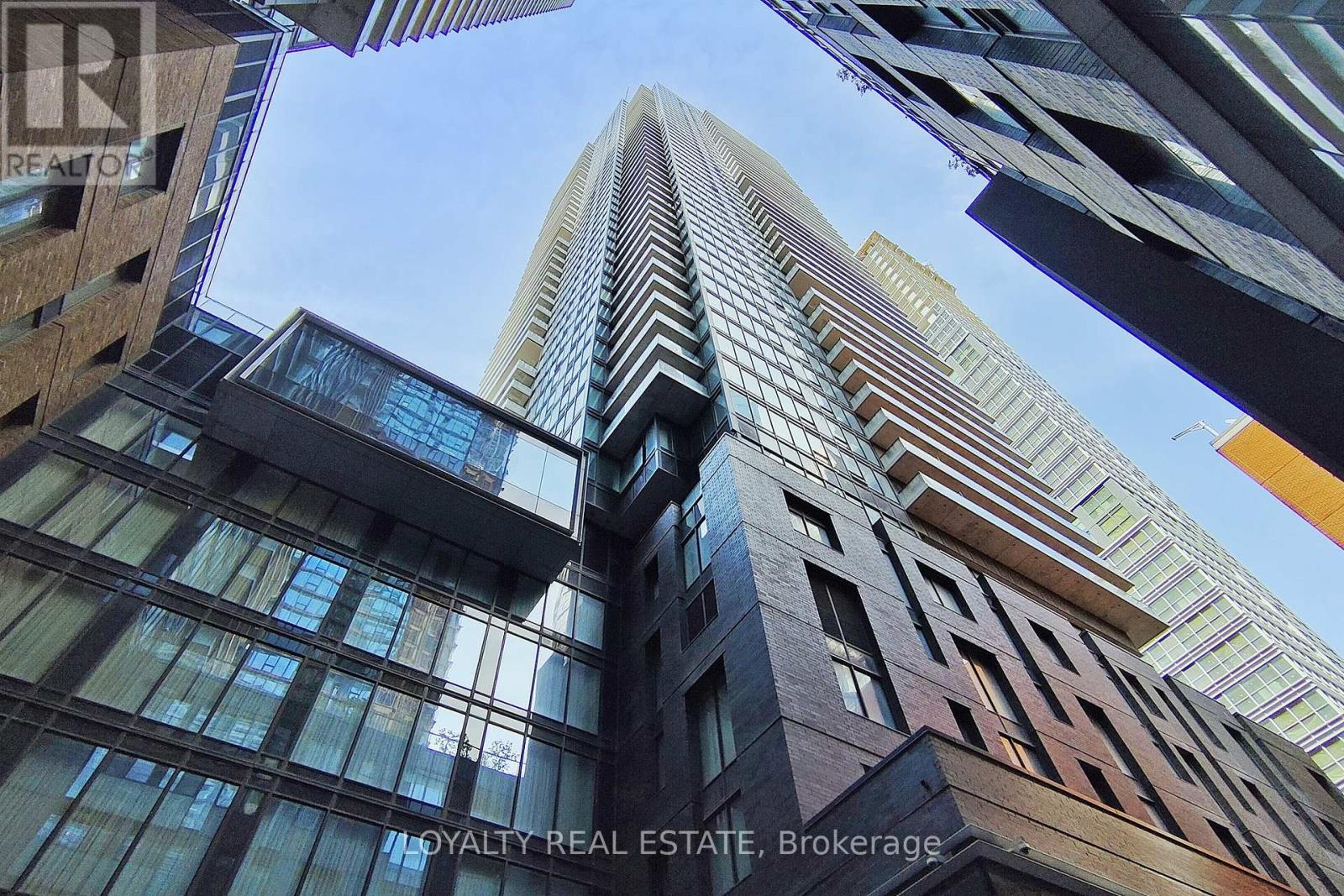 3705 - 115 Blue Jays Way, Toronto, Ontario  M5V 3T3 - Photo 2 - C13744640