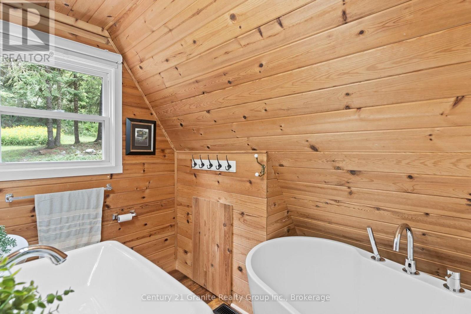 1452 Blairhampton Road, Minden Hills, Ontario  K0M 2K0 - Photo 12 - X13744472
