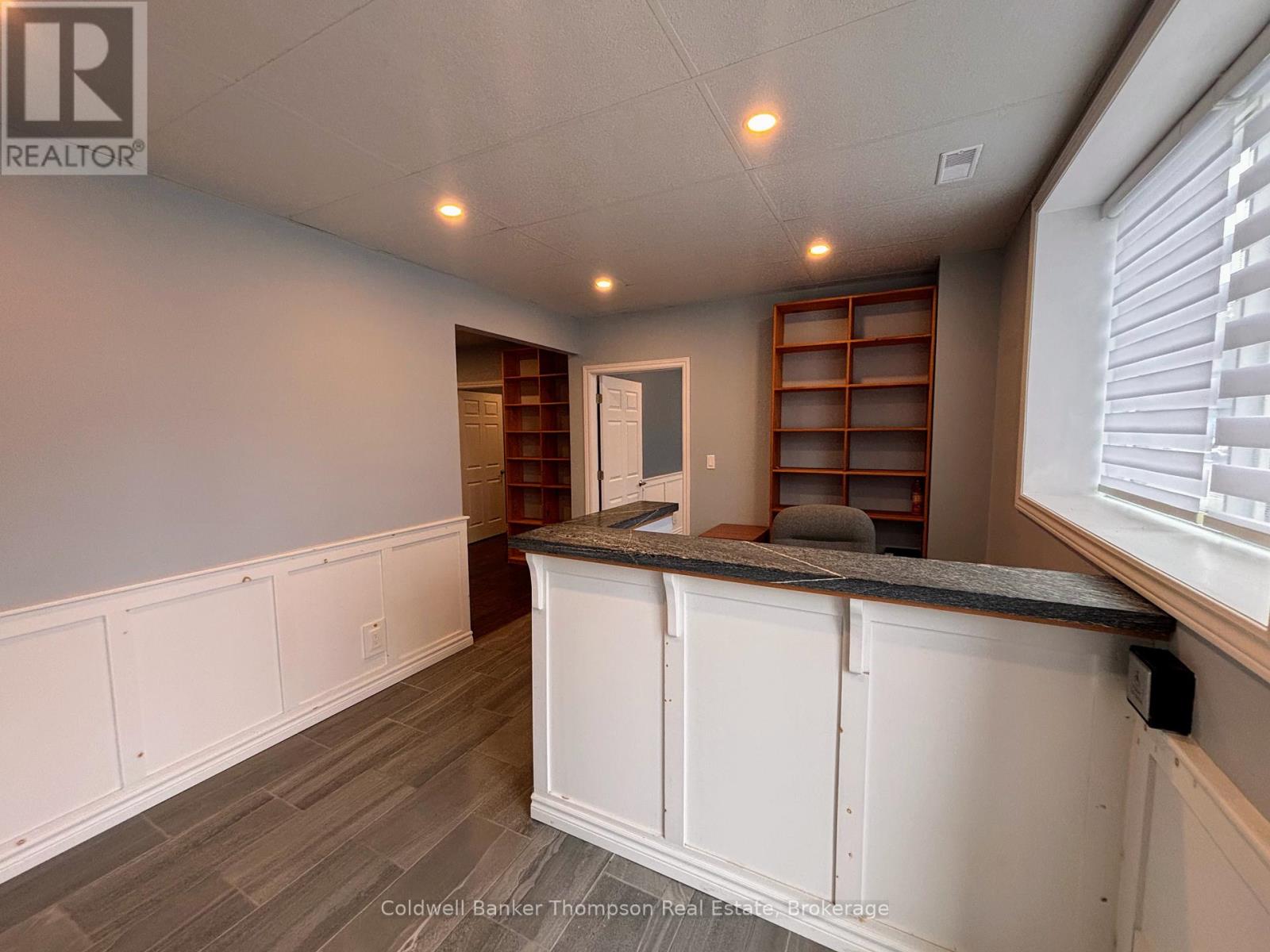 4 - 10 Howland Drive, Huntsville, Ontario P1H 1M3 - Photo 2 - X13744526