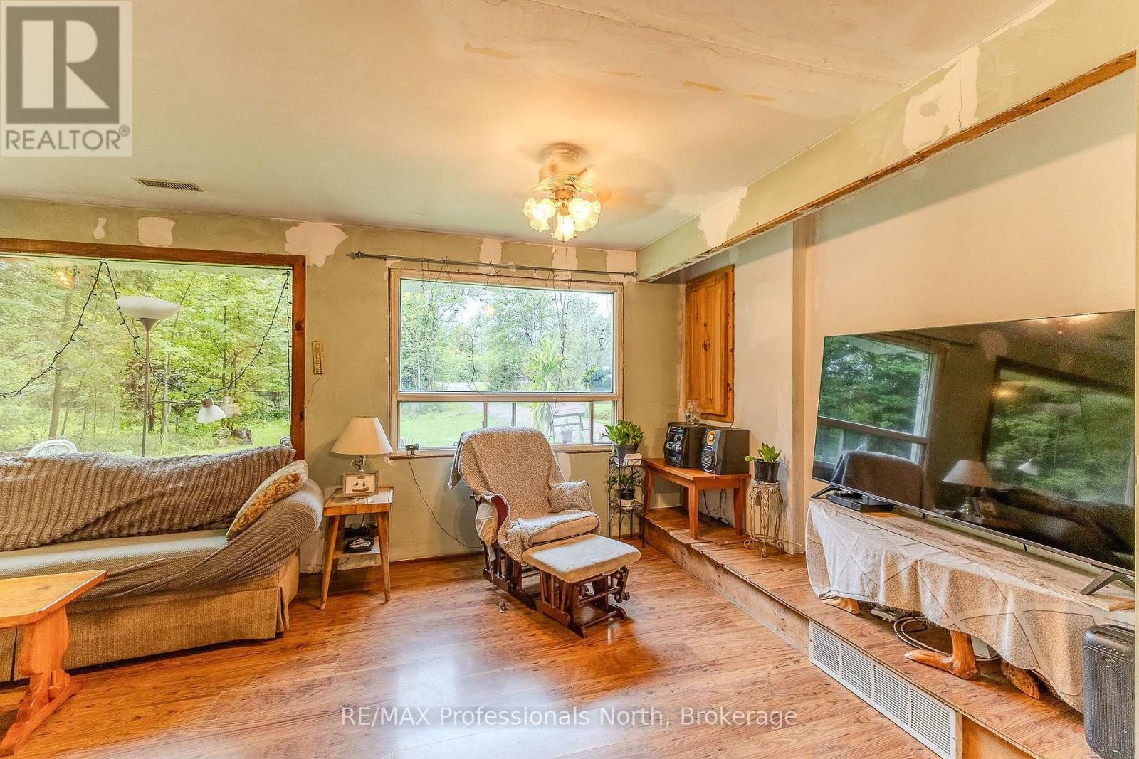3120 Gelert Road, Minden Hills, Ontario  K0M 2K0 - Photo 12 - X13744546