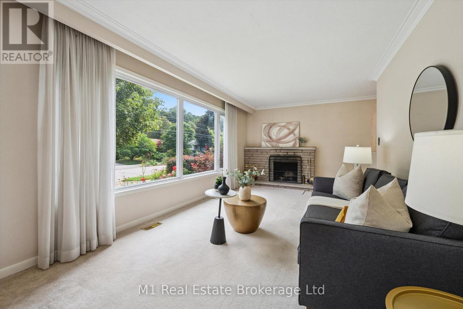 9 Cedar Street, Guelph (Dovercliffe Park/old University), Ontario  N1G 1B9 - Photo 10 - X13744610