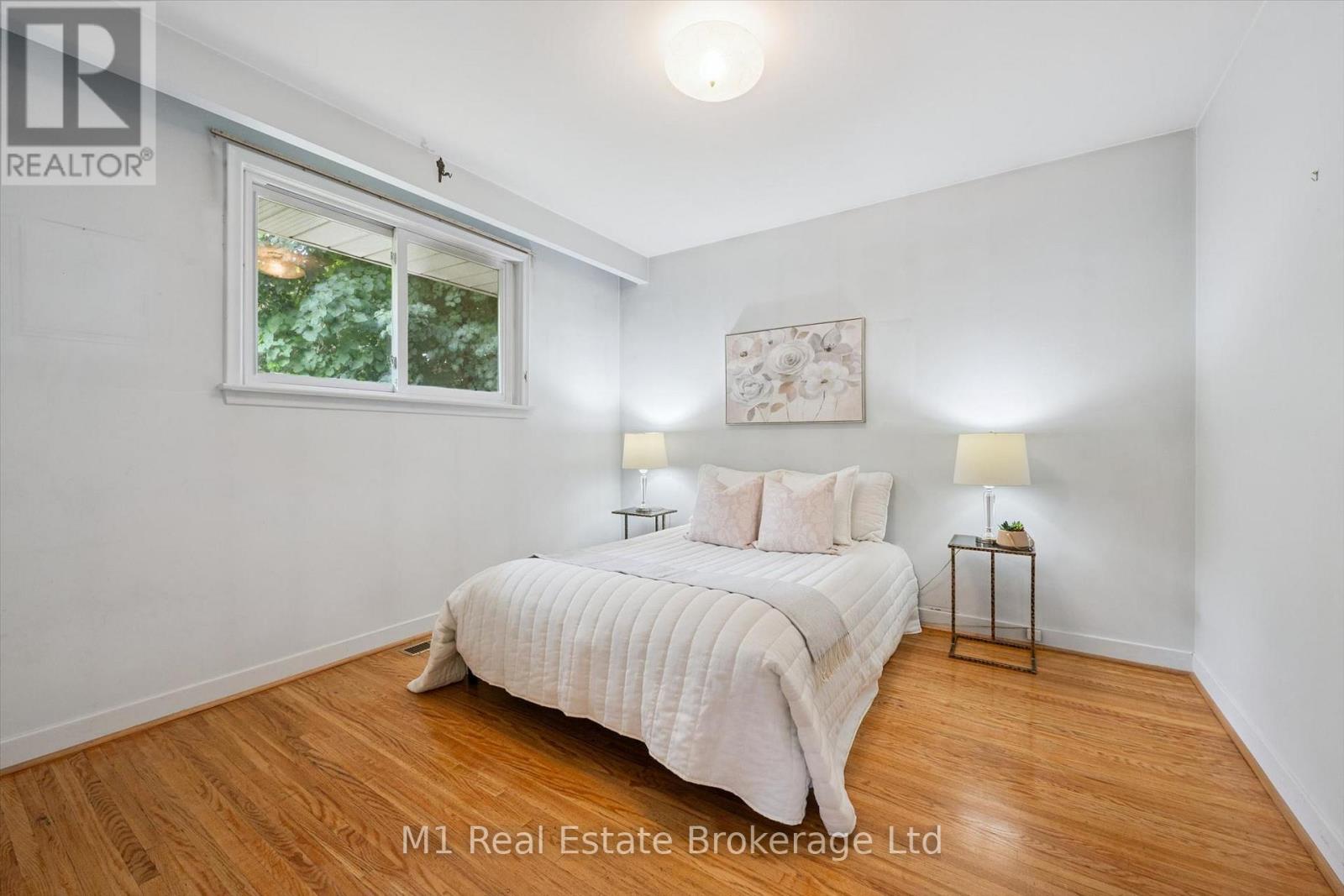 9 Cedar Street, Guelph (Dovercliffe Park/old University), Ontario  N1G 1B9 - Photo 20 - X13744610