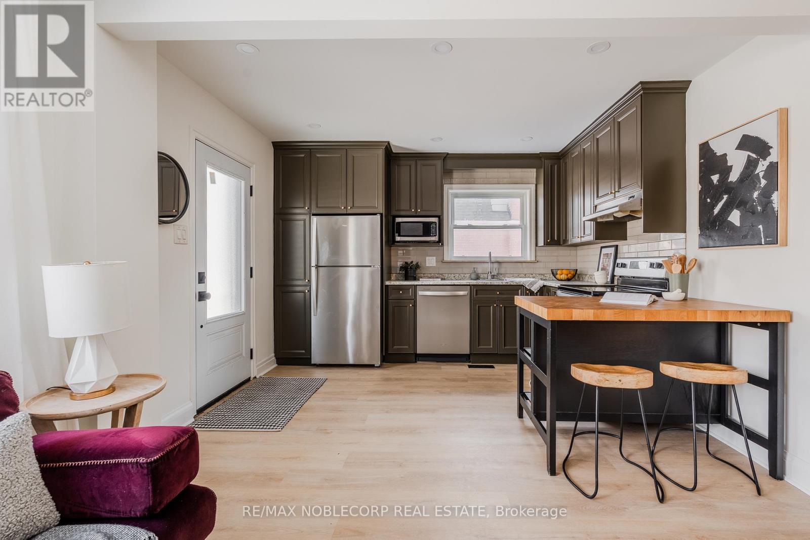Main - 6 Evandale Road, Toronto, Ontario  M1L 3S1 - Photo 3 - E13744398