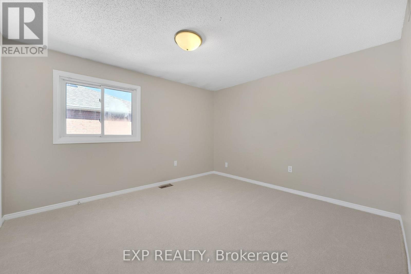 955 Snowbird Street, Oshawa, Ontario  L1J 8J8 - Photo 29 - E13744578