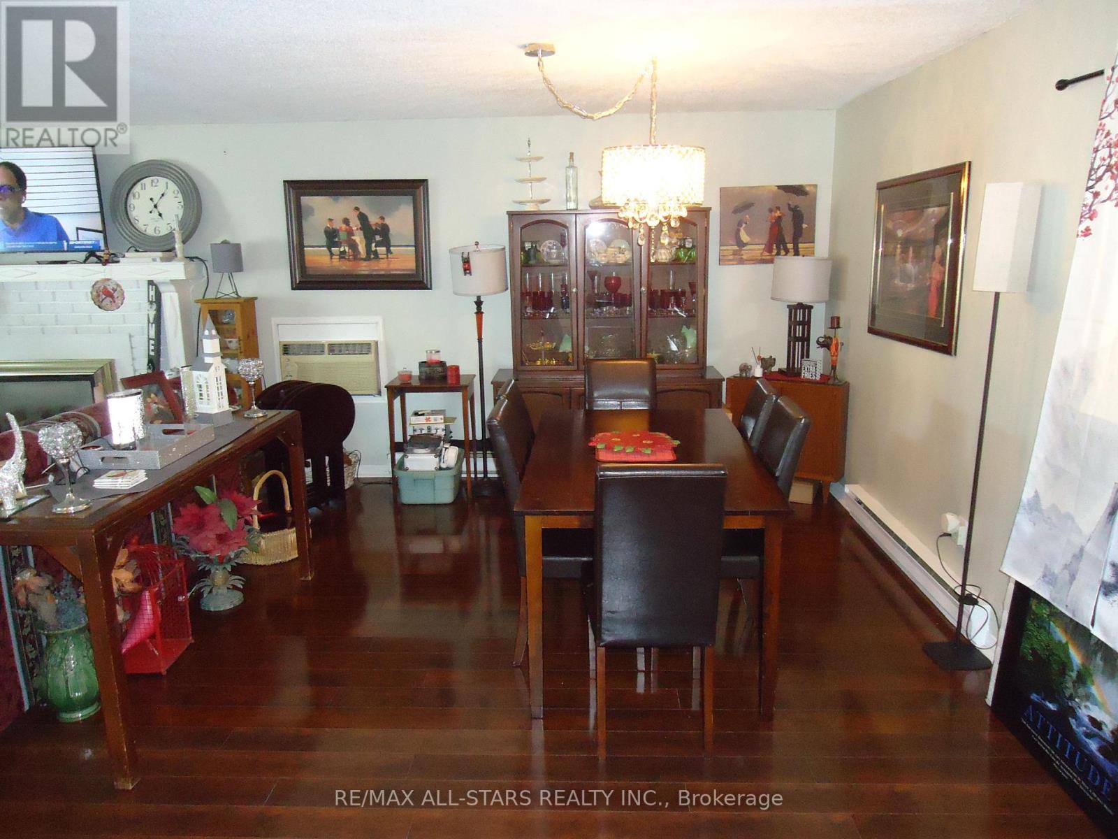 17 Pineridge Crescent, Clarington, Ontario  L1B 1B9 - Photo 3 - E13744650