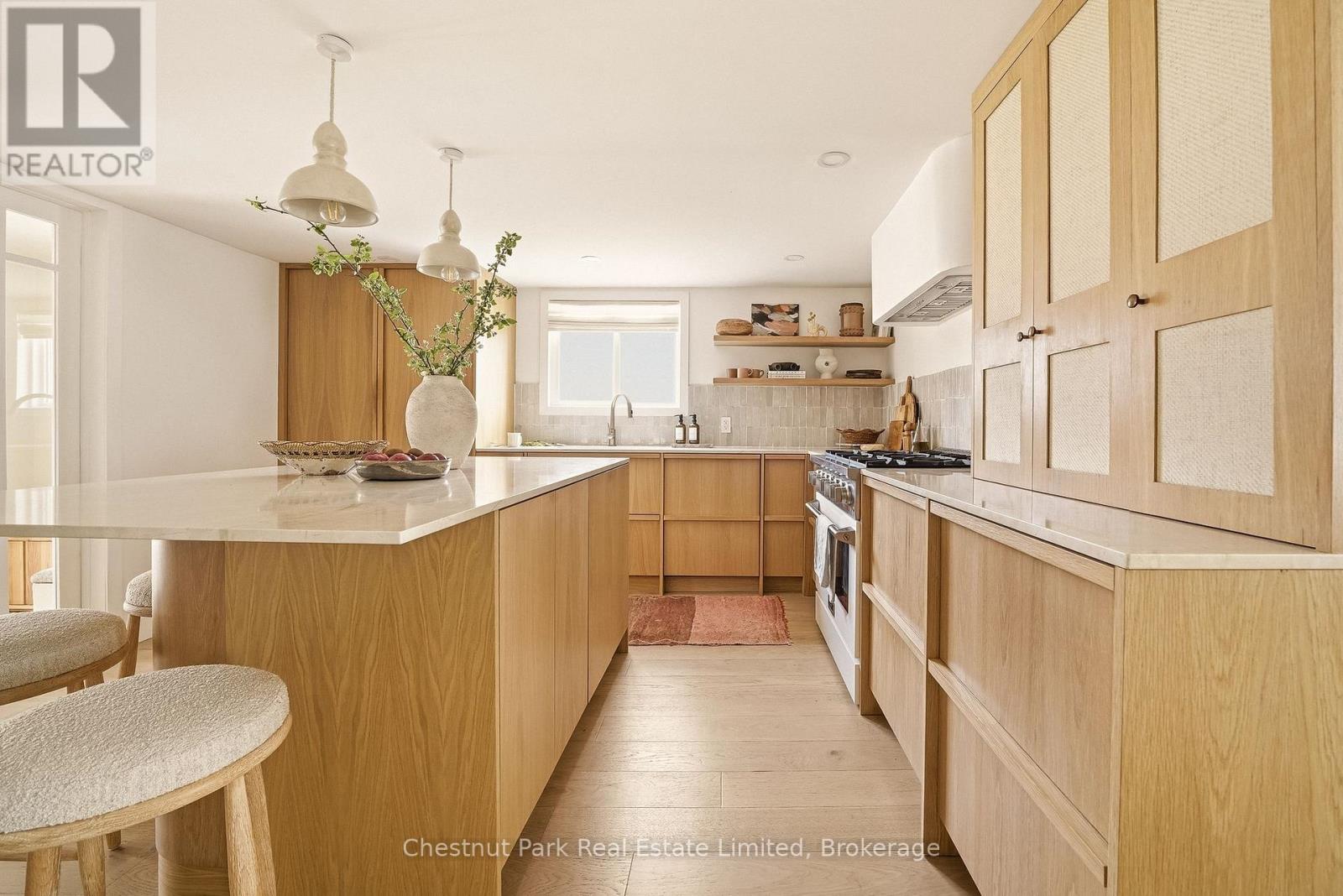 59 Maple Street, Prince Edward County, Ontario  K0K 3L0 - Photo 17 - X13744574