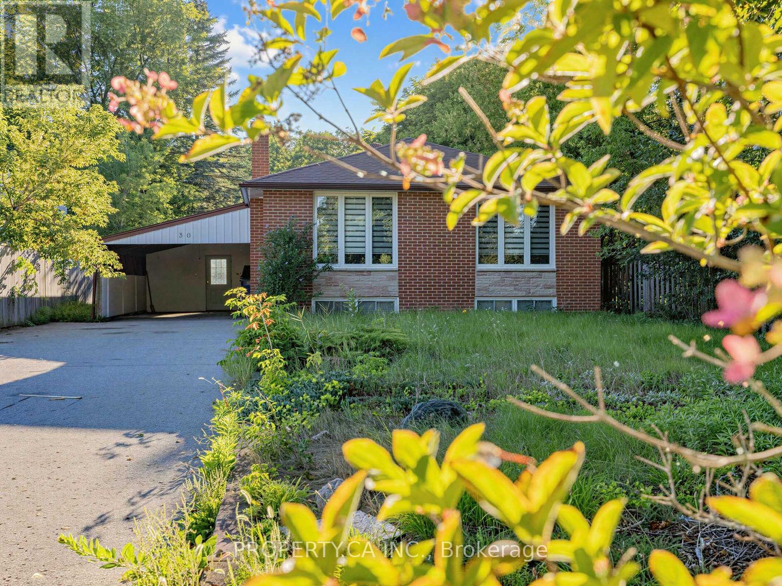30 WILLOW STREET, East Gwillimbury, Ontario