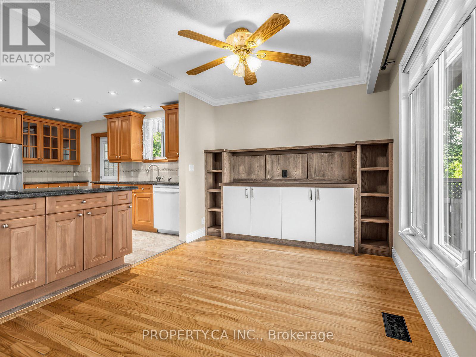 30 Willow Street, East Gwillimbury, Ontario  L9N 1J4 - Photo 11 - N13744632