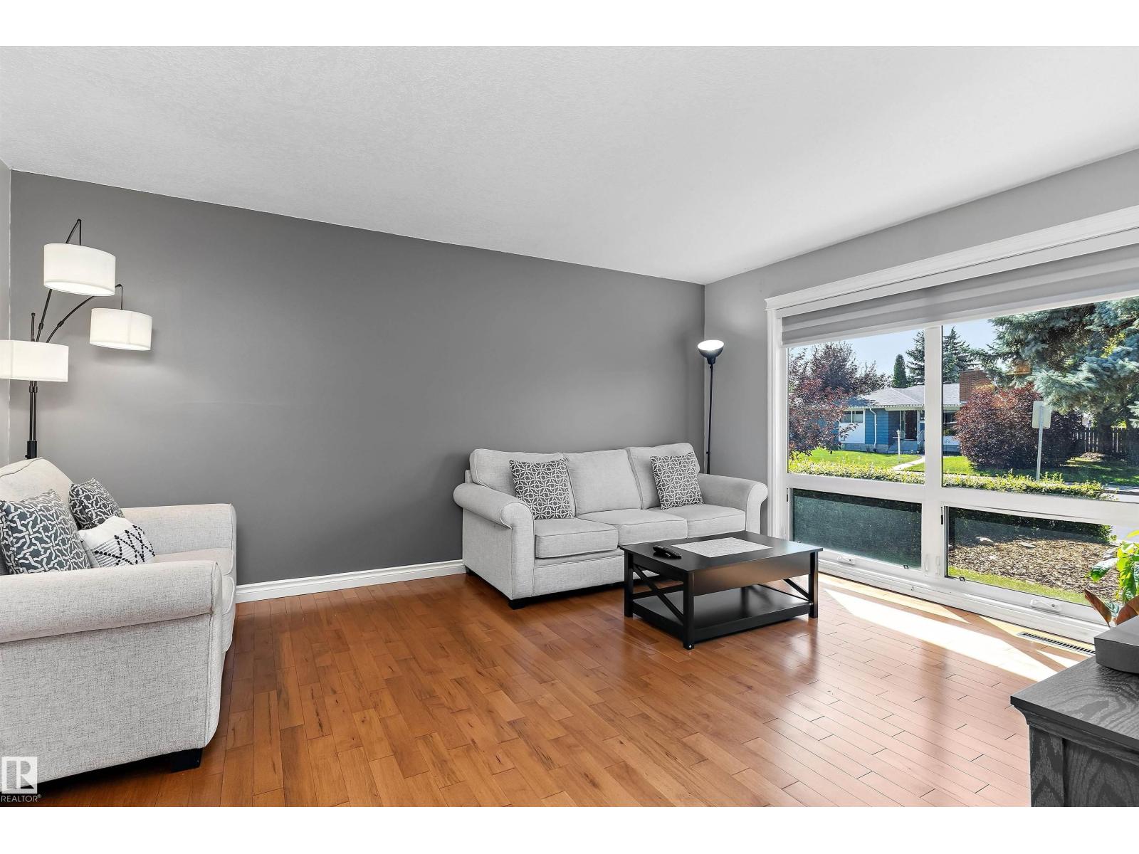 3839 117 St NW, Edmonton, Alberta  T6J 1S8 - Photo 4 - E4507046