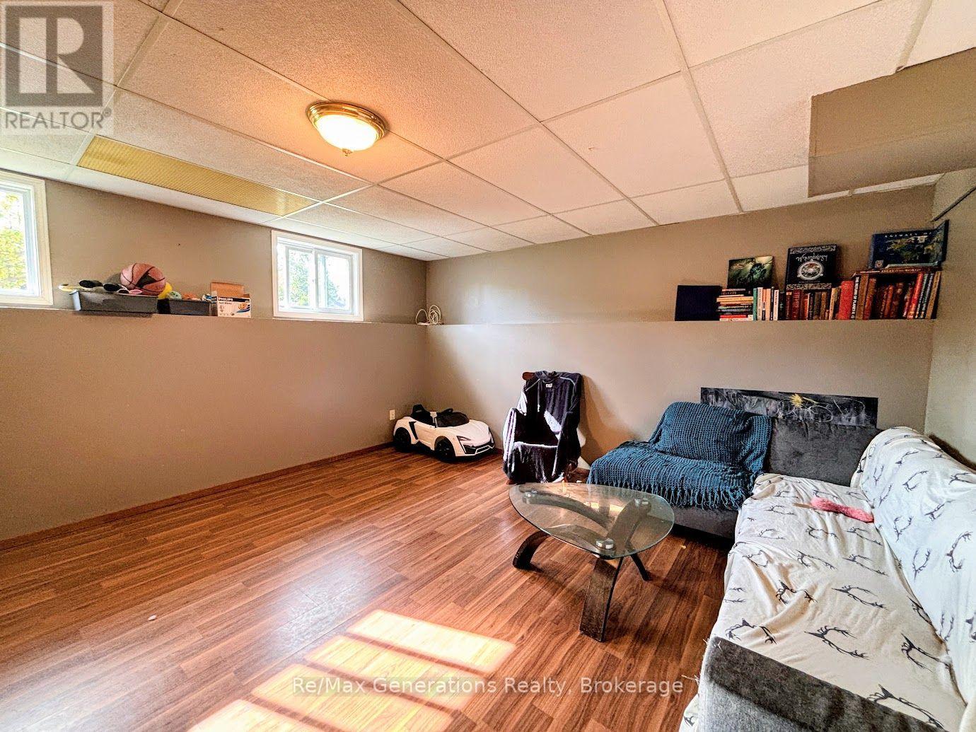 72 Hemlo Drive, Marathon, Ontario  P0T 2E0 - Photo 19 - X13744438