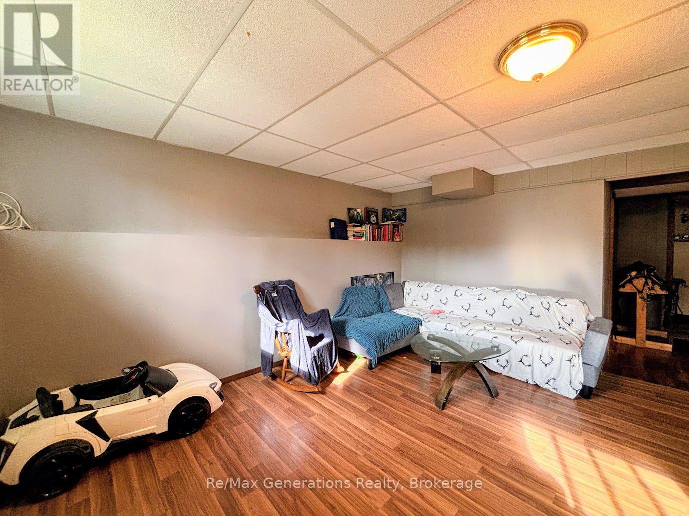 72 Hemlo Drive, Marathon, Ontario  P0T 2E0 - Photo 20 - X13744438
