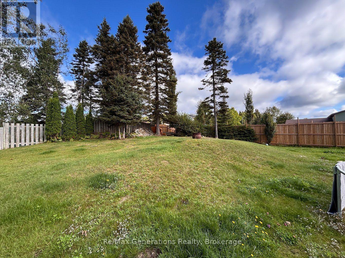 72 Hemlo Drive, Marathon, Ontario  P0T 2E0 - Photo 26 - X13744438