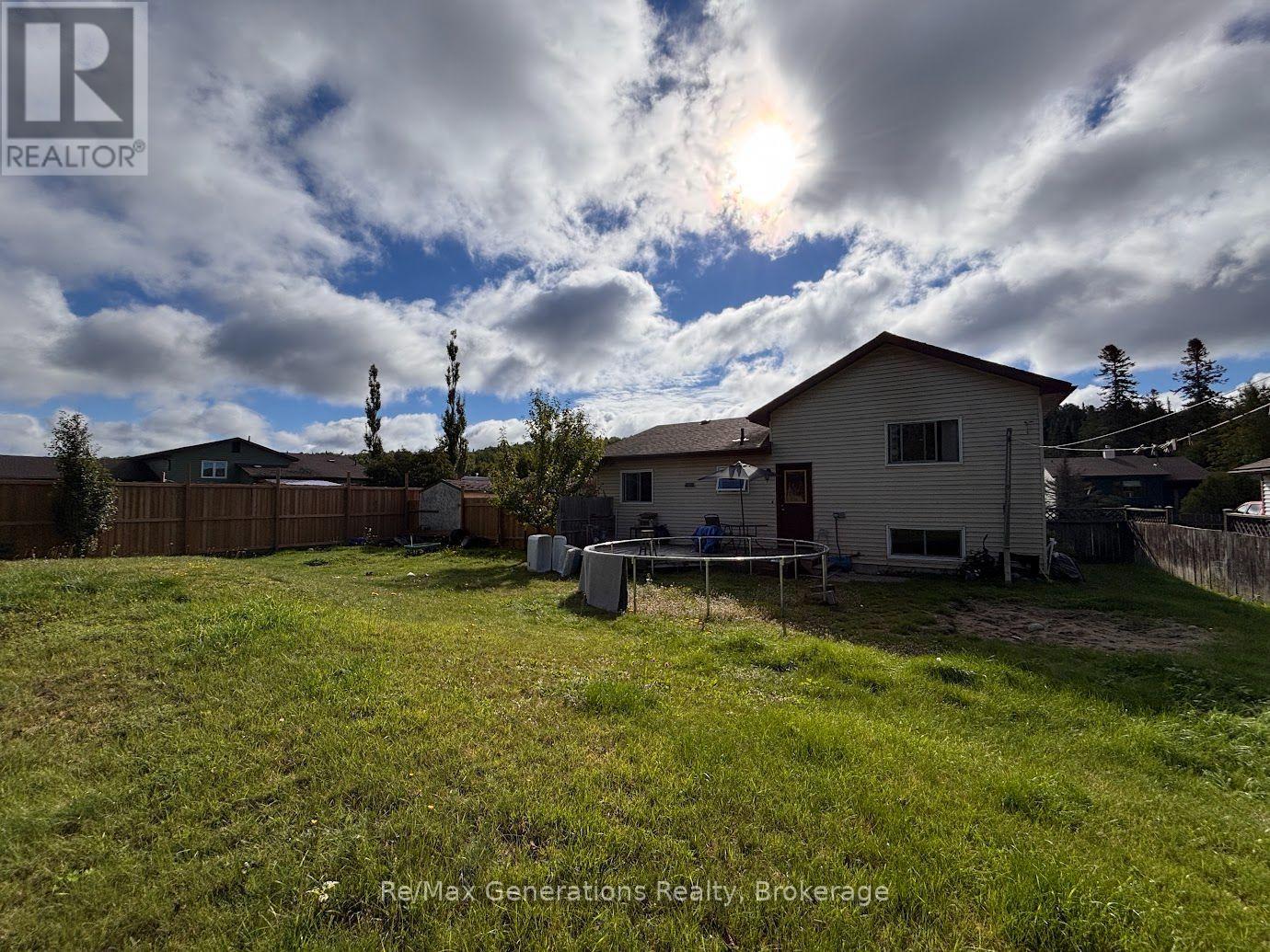 72 Hemlo Drive, Marathon, Ontario  P0T 2E0 - Photo 28 - X13744438