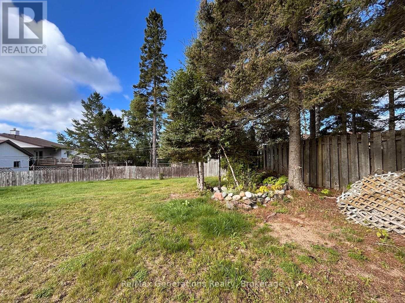 72 Hemlo Drive, Marathon, Ontario  P0T 2E0 - Photo 30 - X13744438